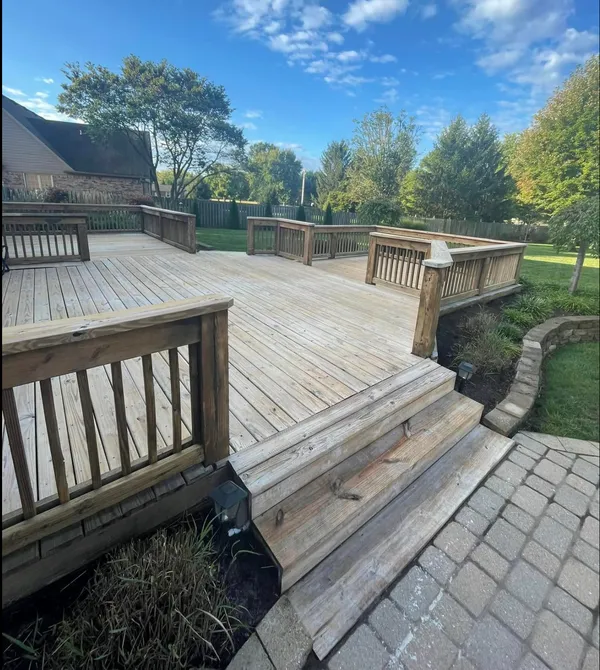 Fence before staining